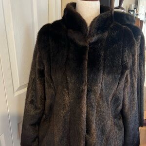 Fabulous Furs NEW women’s satin lined faux sable fur coat size L